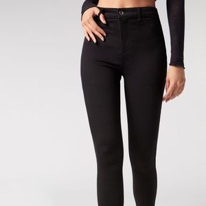 Calzedonia High Waisted Thermal Jeans NWT